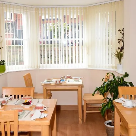 Pinewood House Konukevi Whitby